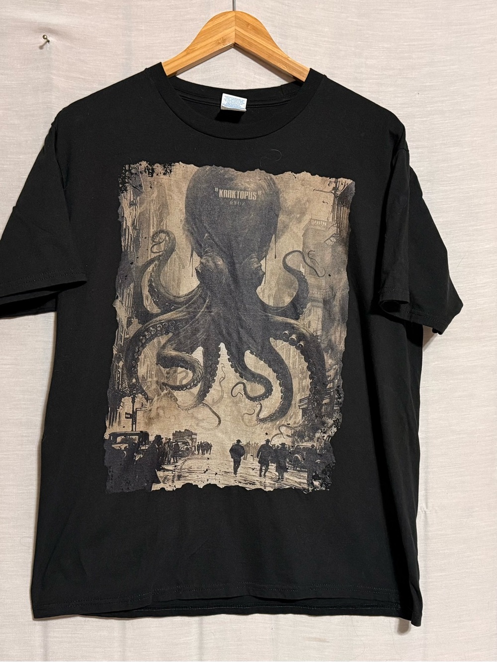Kraktopus Kraken Octopus Graphic Black Tee Men’s Large